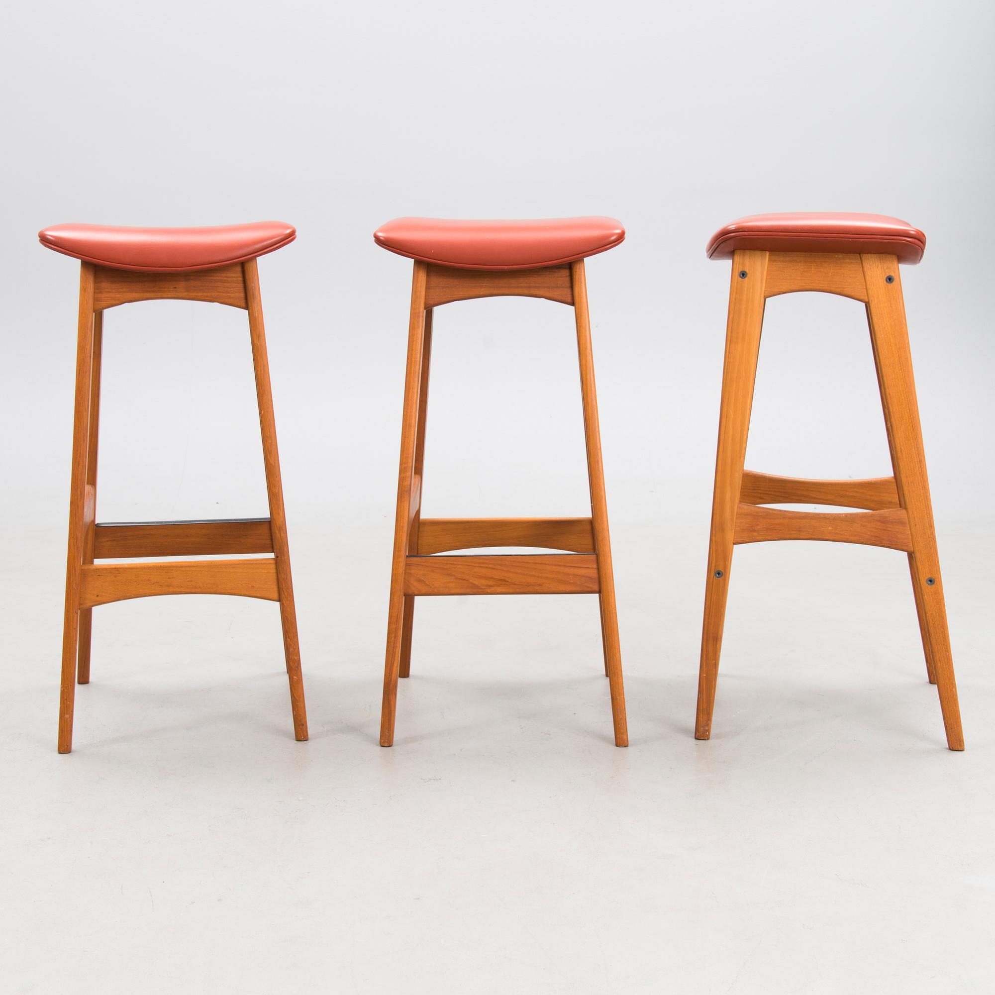 Bar cabinet SK661 and three bar stools by Johannes Andersen, Denmark, 1960s.