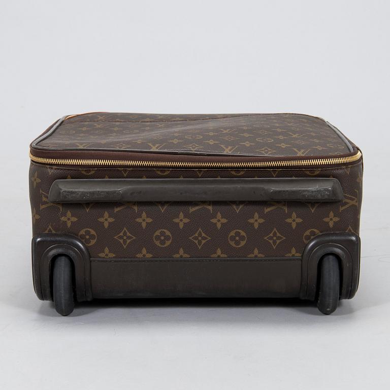 Louis Vuitton, matkalaukku, "Pégase 45".