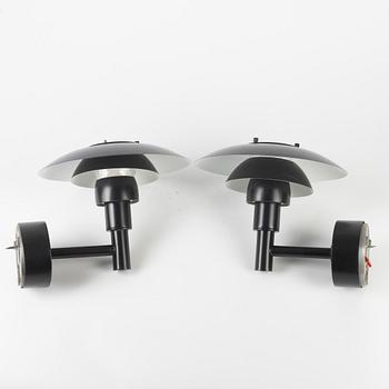 Poul Henningsen, wall lamps, a pair, PH 3-2½, Louis Poulsen, Denmark.