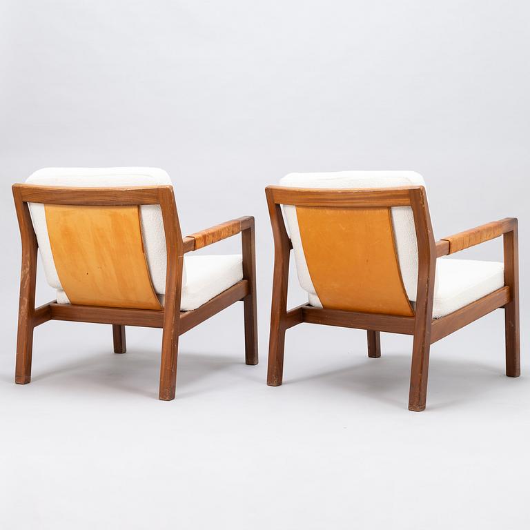 CARL GUSTAF HIORT AF ORNÄS, Two pairs of mid-20th-century 'Rialto' armchairs for  Puunveisto Oy - Träsnideri Ab.