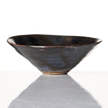 A Jizhou black glaze 'leaf' bowl, Southern Song dynasty (1127–1279).