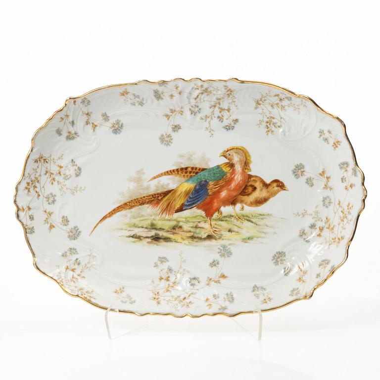 A 15 piece ‘birds’ porcelain dinner service, around 1900.