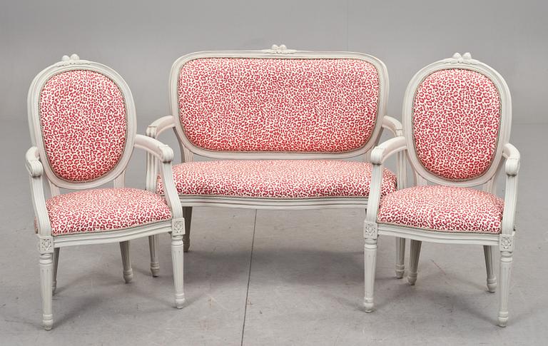 SALONGSGRUPP 4 delar, FÖR BARN. Gustaviansk stil, 1900-talets slut.