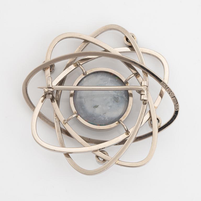 Brooch, Strömdahls, with opal and faceted white stones.