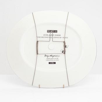 Birger Kaipiainen, fat, "Jubileumsfat 2000", 386/400. Pro Arte, Arabia.