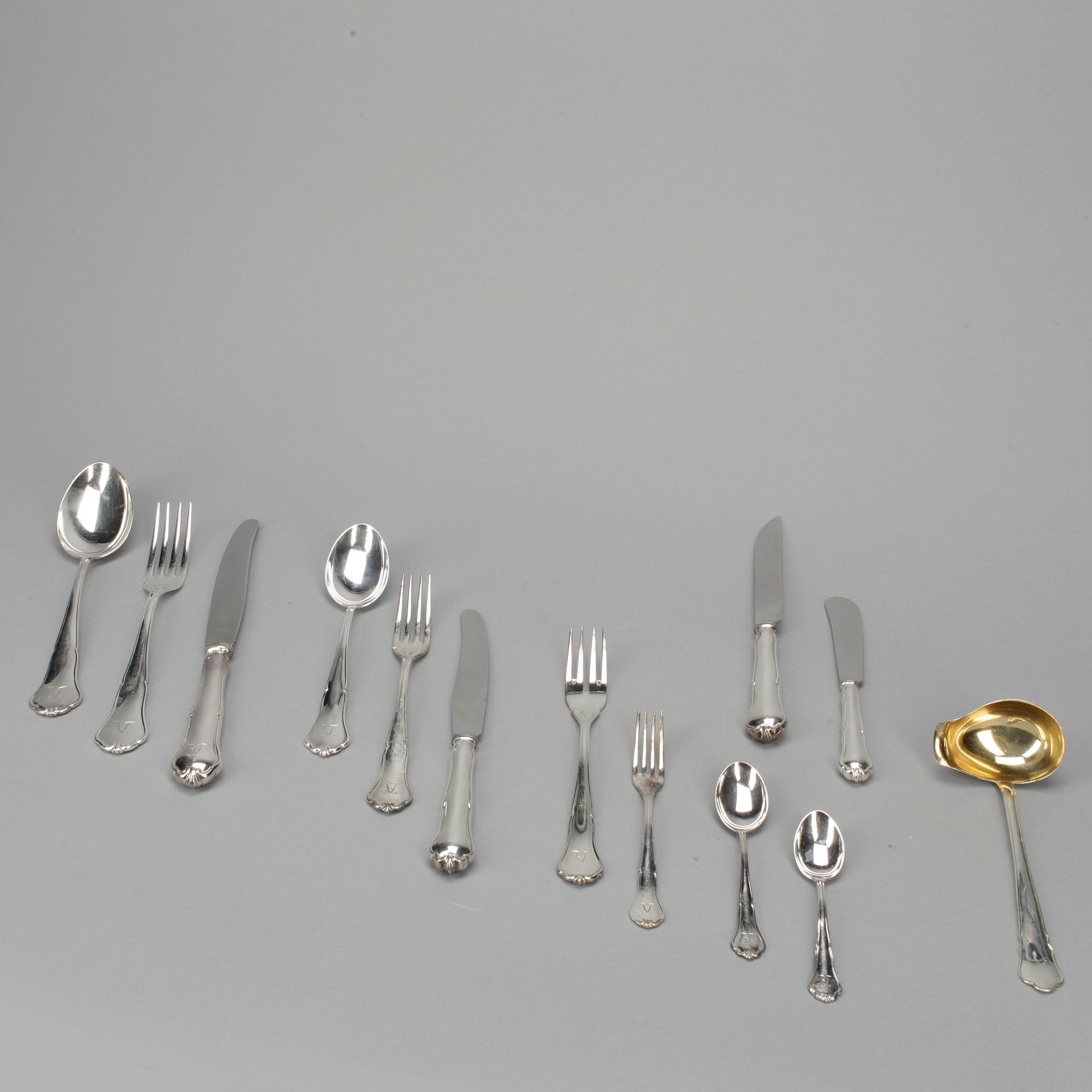 BESTICKSERVIS, 138+1 delar, silver, "Viktoria", CG Hallberg, mest 1940-tal. Tot ca 6990 gram.