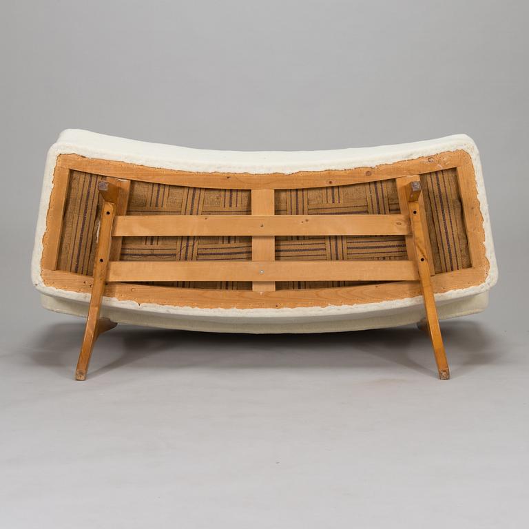 Oiva Parviainen, A 1950s sofa, 'Susanna' for Lahden Lepokalusto, Finland.