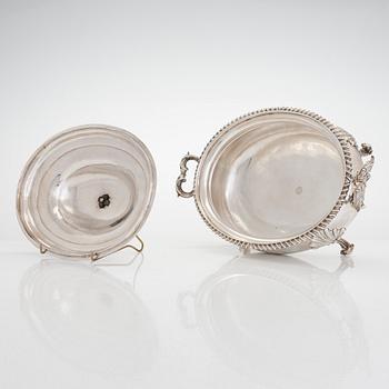 A mid-18th-century sterling silver tureen, mark of Peter Archambo II and Peter Meure, London 1753.