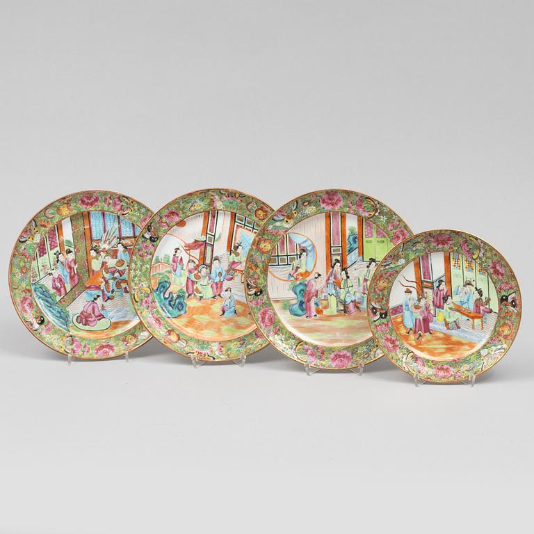 A set of three porcelain plates and a side plate, China, Canton, 19th century.