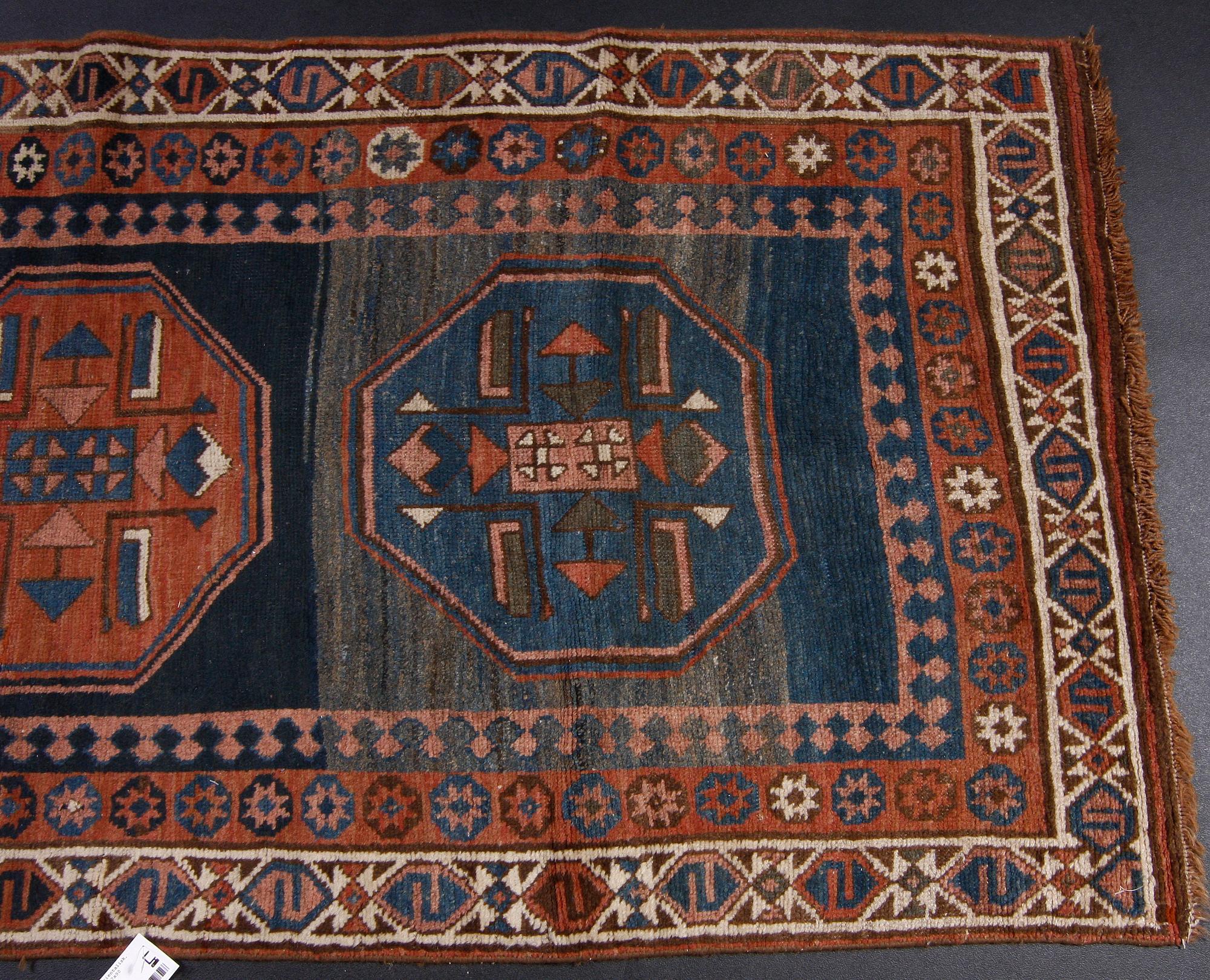 MATTA, orientalisk, semiantik. Ca. 197x90.