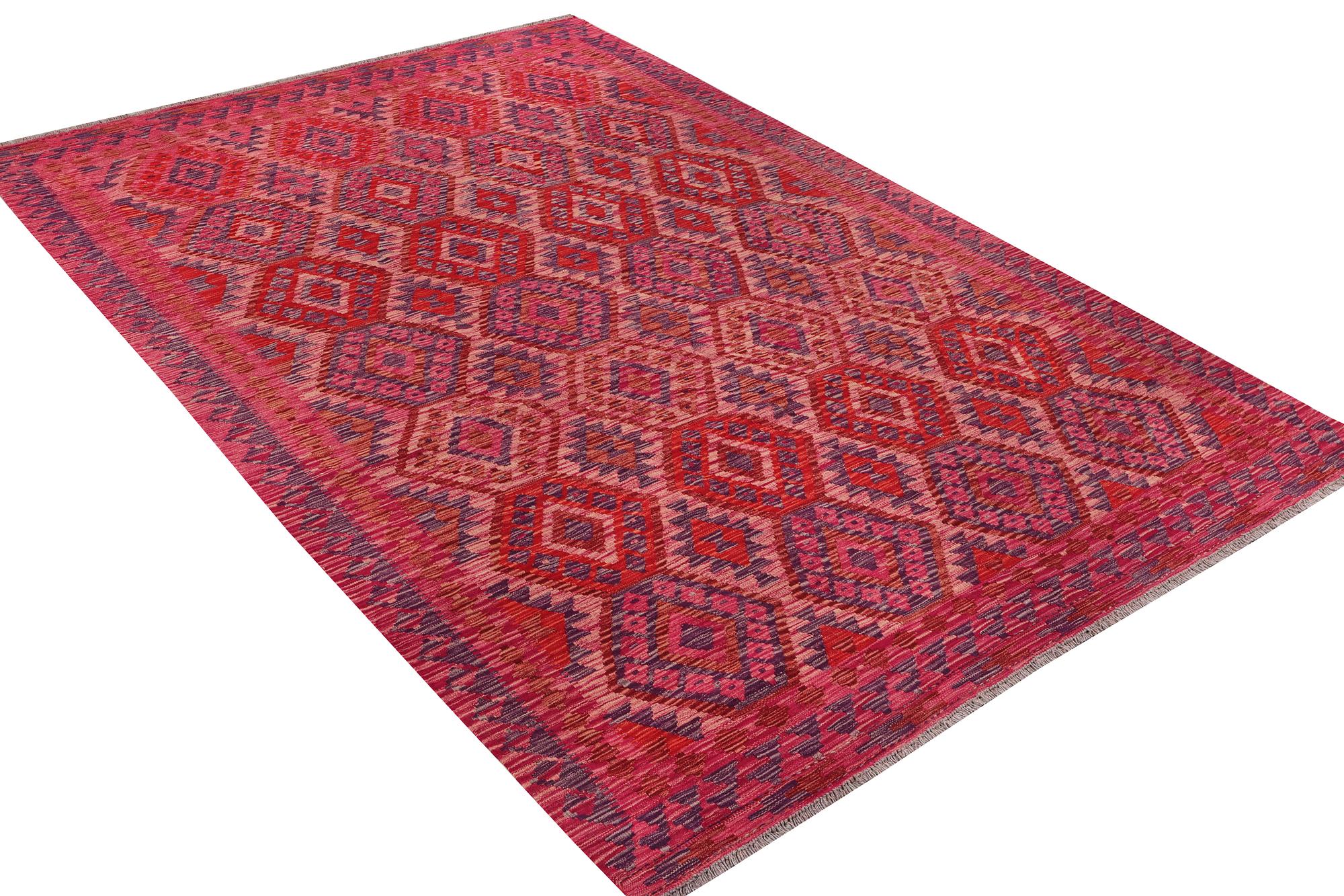A Kilim carpet, c. 295 x 200 cm.