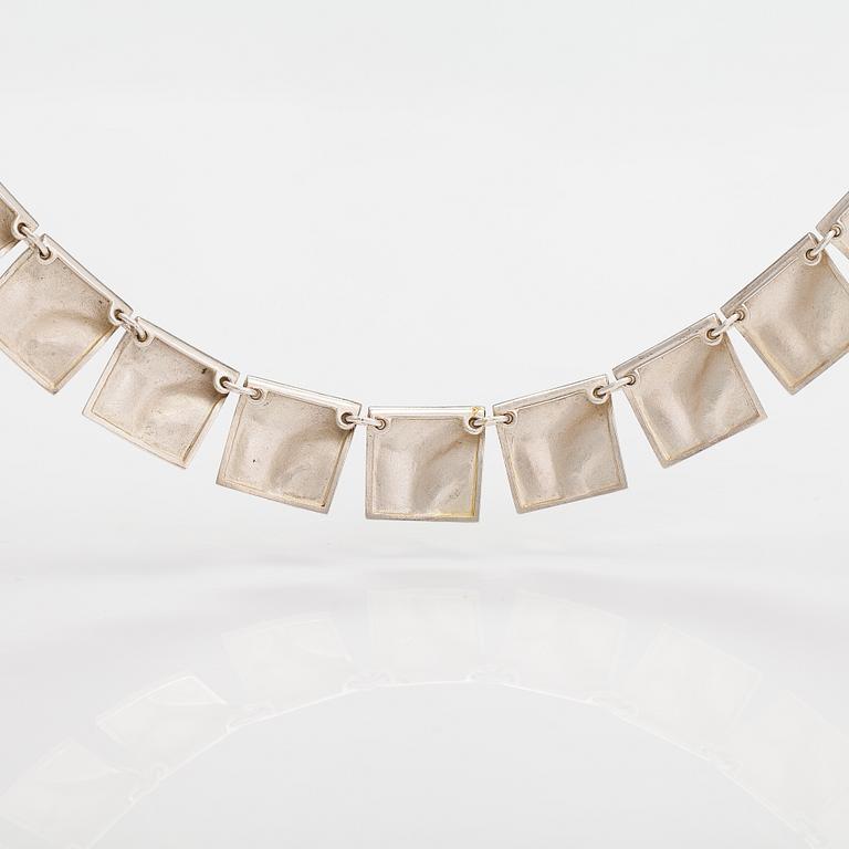 Björn Weckström, "Galactic peaks", a sterling silver necklace. Lapponia 1974.