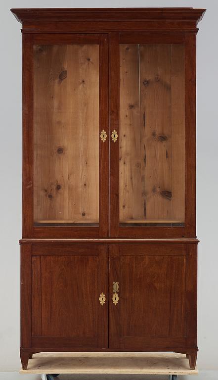 BOKSKÅP. Karl Johan, 1800-talets början.