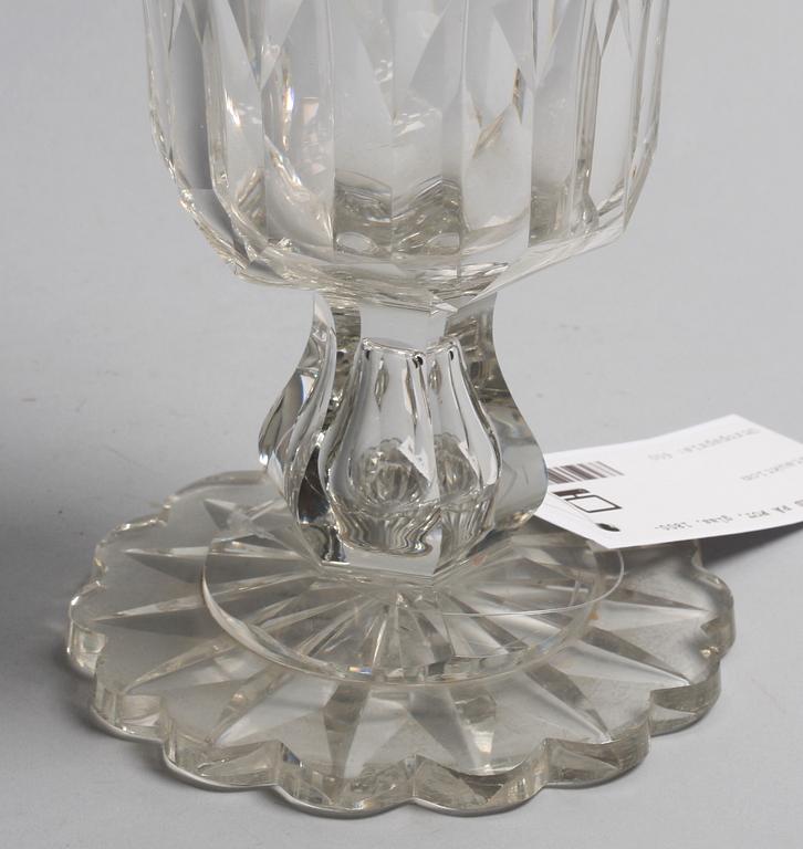 VAS PÅ FOT, glas, 1800-tal.