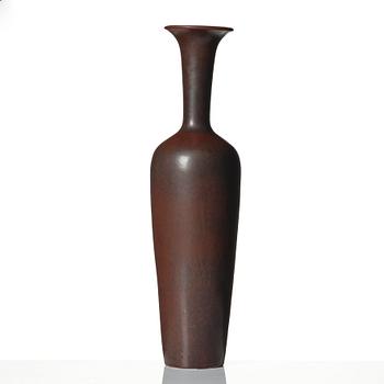 Gunnar Nylund, a stoneware floor vase, Rörstrand 1950-60s.