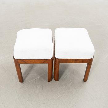 Pallar ett par 1900-talets första hälft.