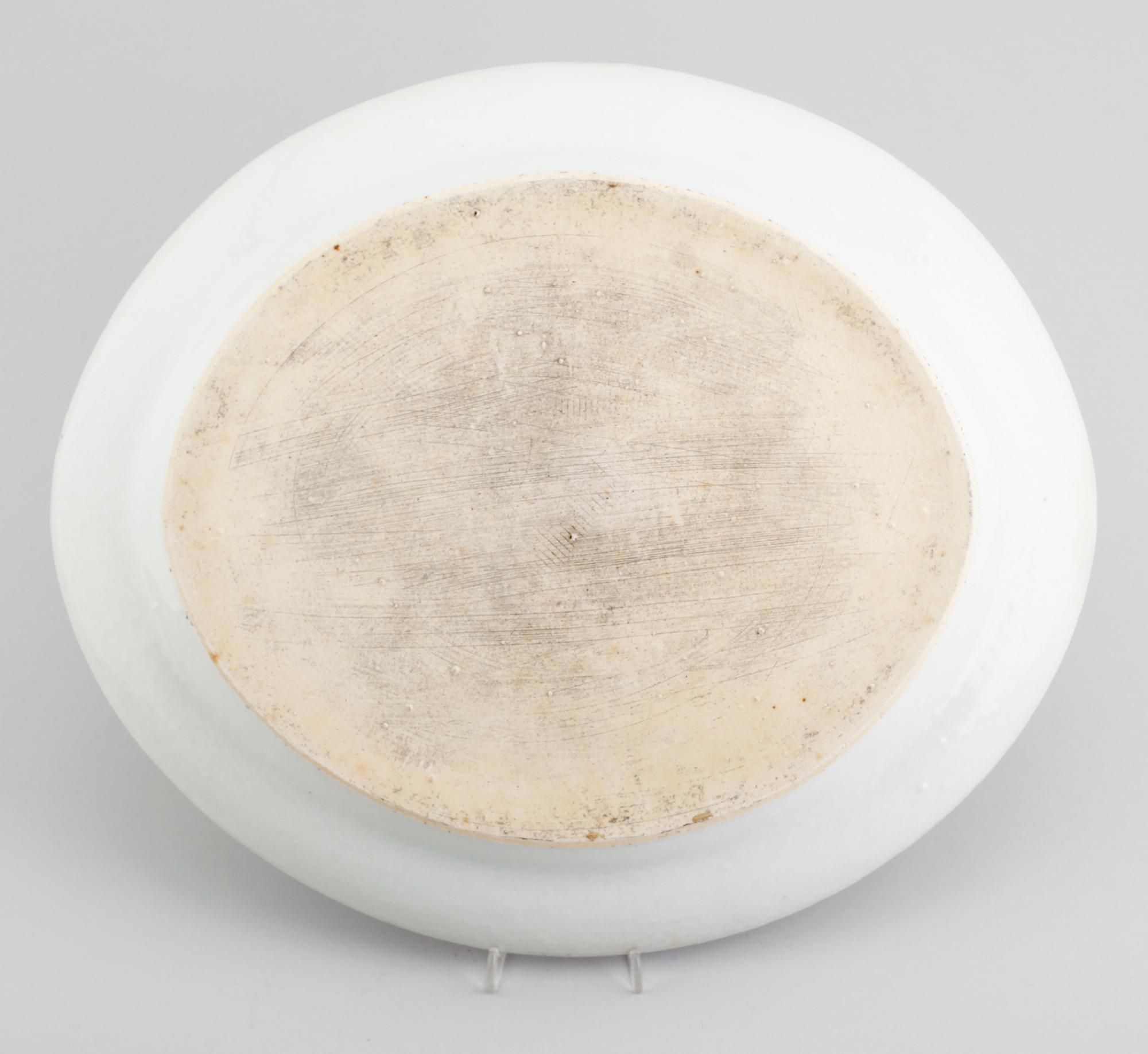 SKÅLFAT, porslin, Kanton, Kina, 1800-talets mitt.