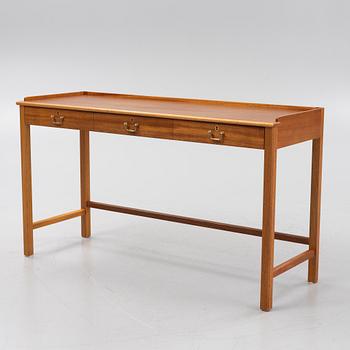 Josef Frank, sideboard, modell 2115, Firma Svenskt Tenn, efter 1985.