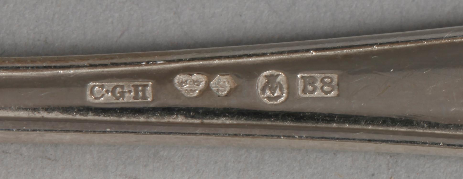 TESKEDAR, 6+6, silver, "Svensk spets", CG Hallberg o GuldsmedsAB, Stockholm, 1922-1928. Ca 205 g.