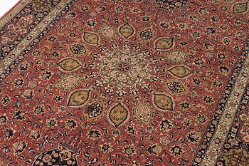 Matta, Täbriz, ca 285 x 125 cm.