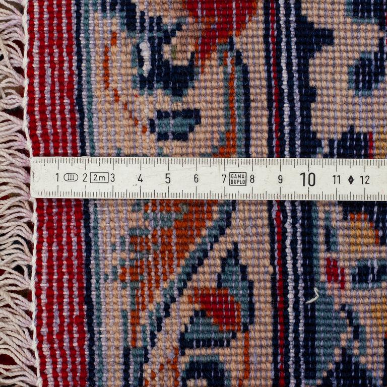 MATTA, Najafabad, ca 306 x 200 cm.