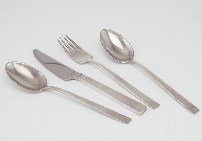 Bertel Gardberg, BESTICKSERIE 32 ST.