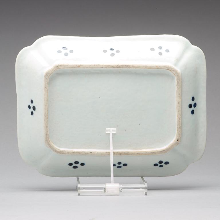 A rare blue and white dish with double fishes, Qing dynasty, Qianlong (1736-95).
