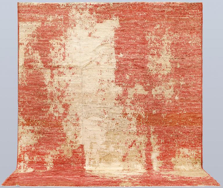 A rug, Morocco design, approx. 294 x 243 cm.