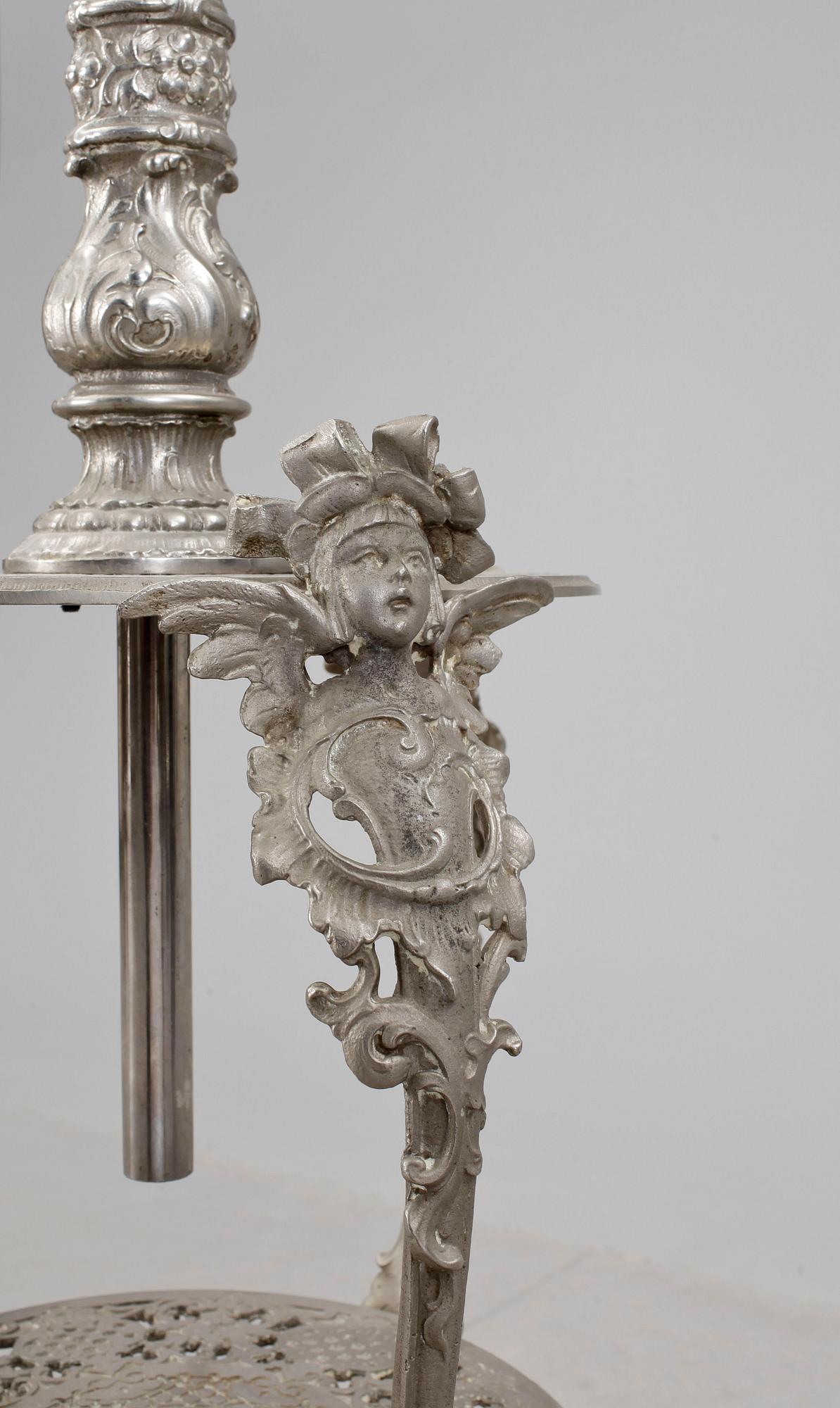 GOLVLAMPA, förnicklad, 1880-tal.