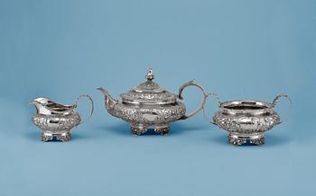 613. A TEA SERVICE, 3 parts. London 1829. Weight 1415 g.