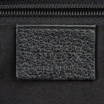 Gucci "Abbey Pocket Tote" väska.