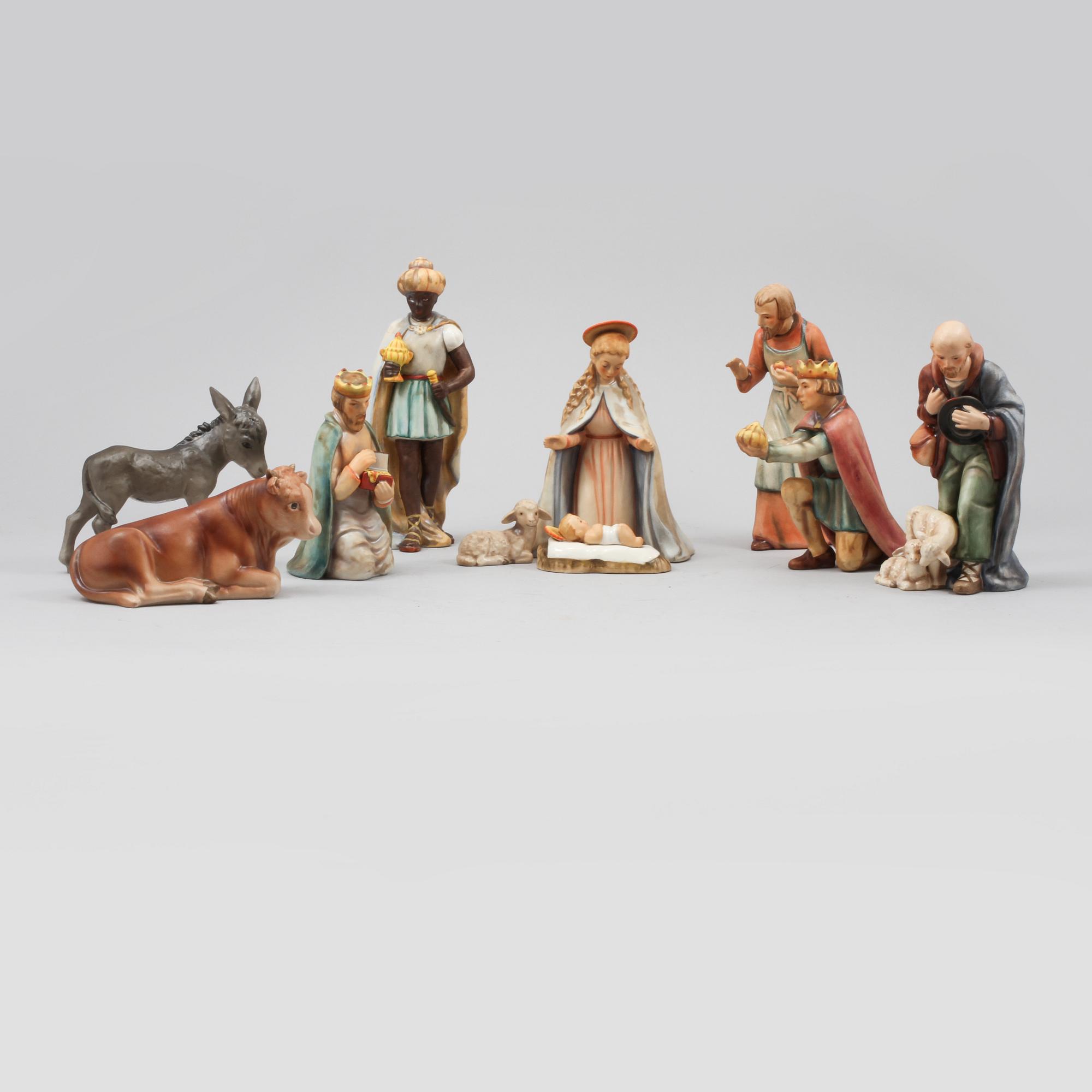 JULKRUBBA, 10 delar, porslin, Hummel, Goebel, Tyskland, 1900-talets andra hälft.