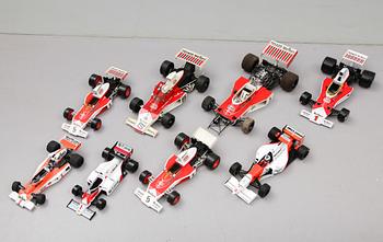 MODELLBILAR, samling Mc Laren Formel 1, 8 st, 1900-talets senare del.