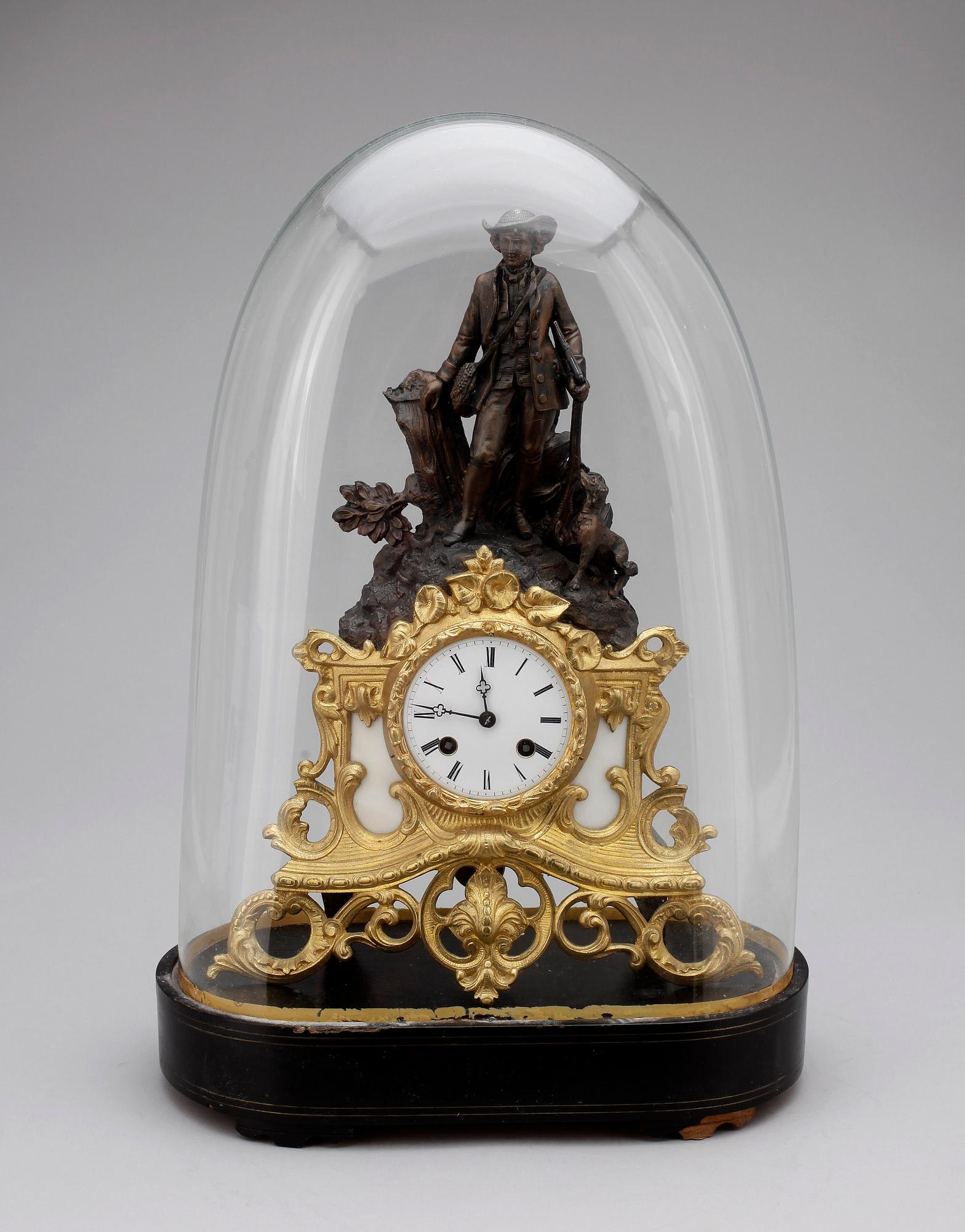 BORDSPENDYL, nyrokoko, mässing och alabaster, 1800-slut.