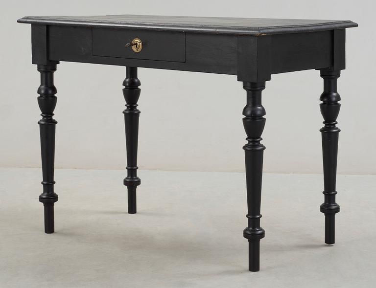 SKRIVBORD, nyrenässans, omkring 1900.