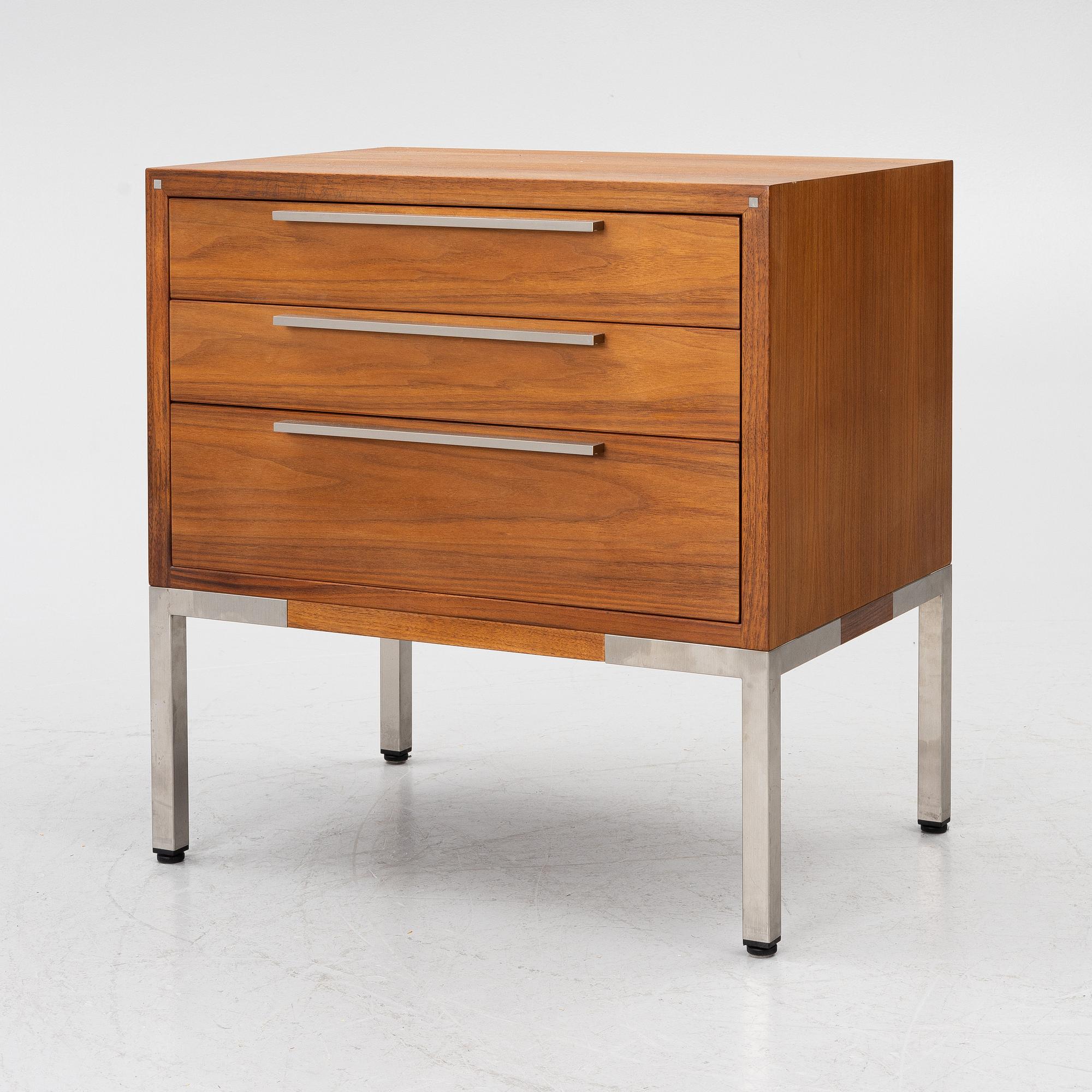 Nissen & Gehl, a chest of drawers, Naver Collection.