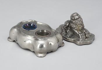 An Anna Petrus pewter inkstand, Herman Bergman, Stockholm 1926.