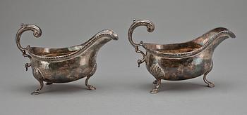 SÅSSNIPOR, ett par, silver, möjligen William Shaw, England. 1769-70. Vikt 534g.