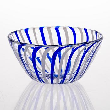 PAULI PARTANEN, A glass bowl signed Pauli Partanen -95.