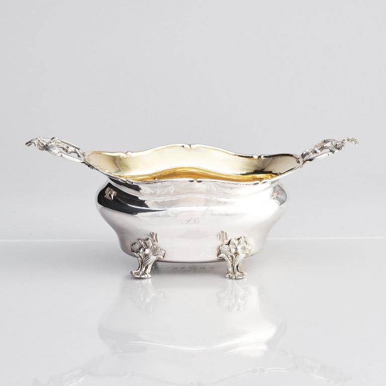 A Swedish 18th century parcel-gilt silver bowl, mark of Johan Fagerberg, Karlskrona 1775.