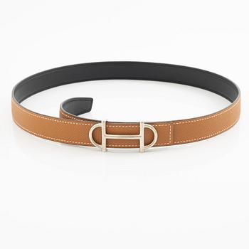 Hermès, skärp, "Gamma belt buckle & Reversible leather strap 24 mm", storlek 80.