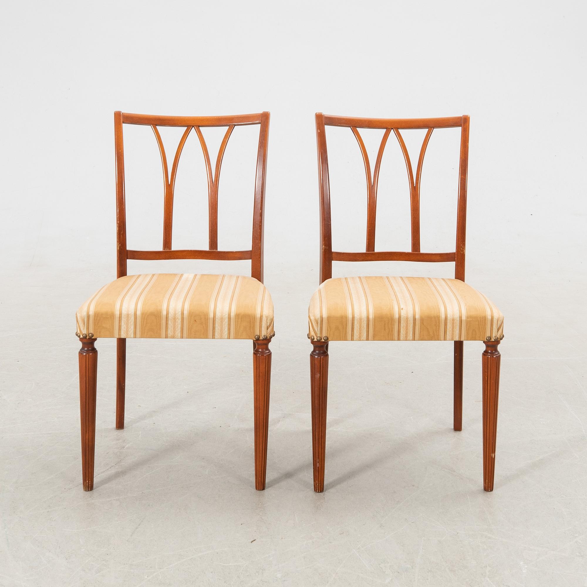 Coffee table and chairs 2 pcs 1940s/50s.