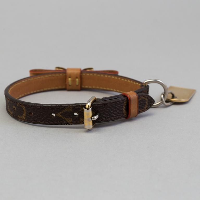 DOG COLLAR, Louis Vuitton.