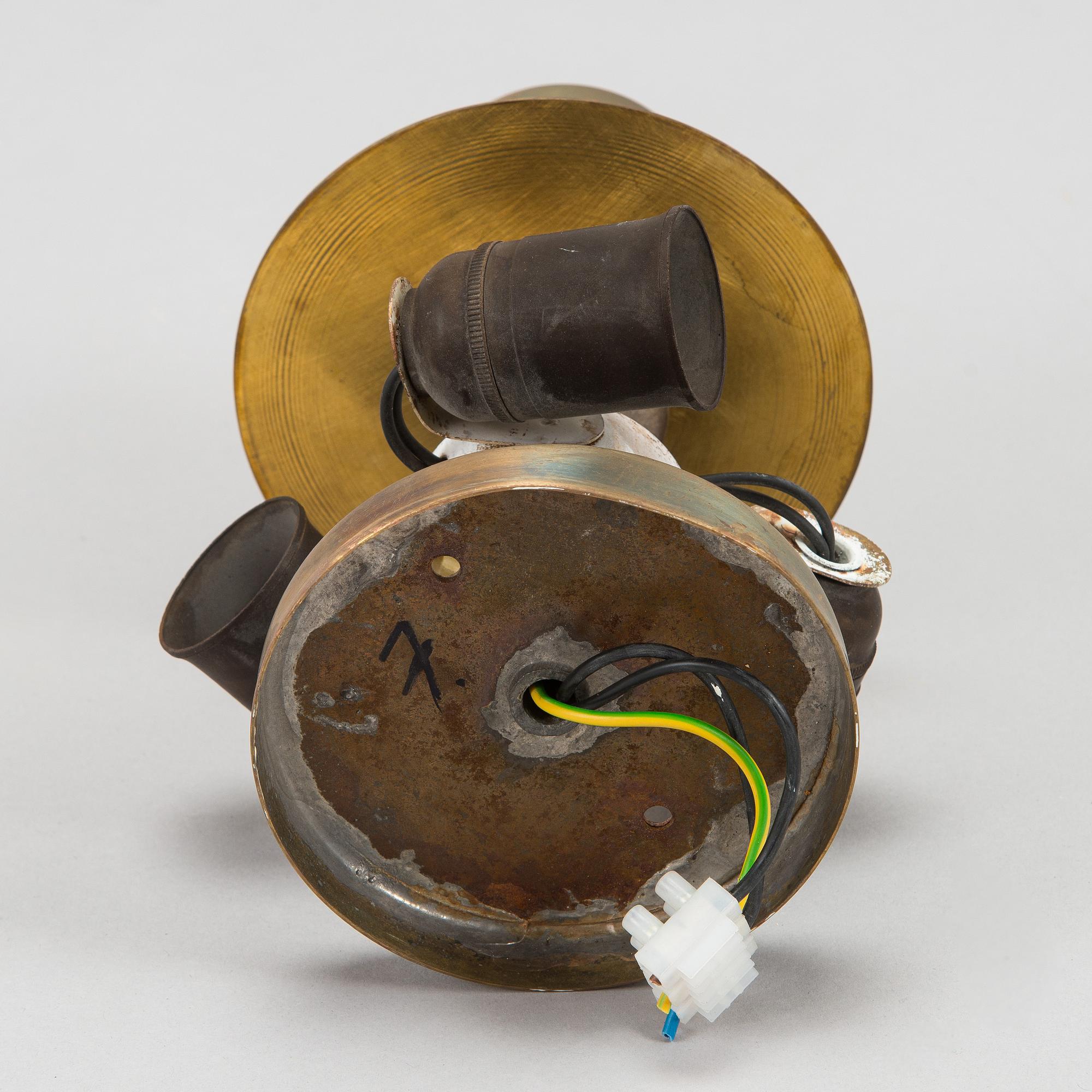 Paavo Tynell, A ceiling light for Taito. Made to order 1950.