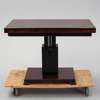 Otto Wretling, a 'Idealbordet' birch table, Umeå, 1930's.
