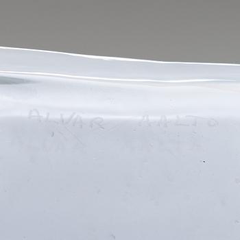 Alvar Aalto, a '3031' vase signed Alvar Aalto.