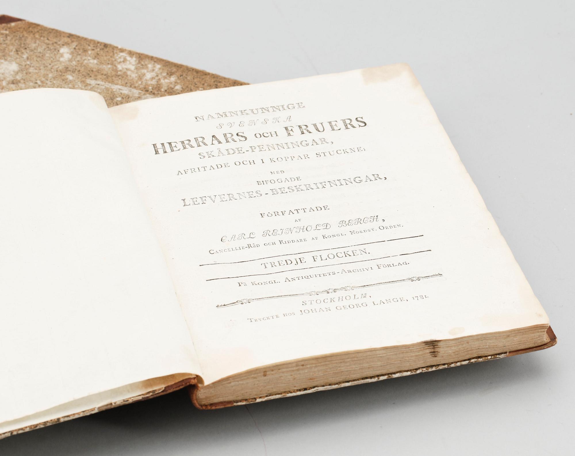 BOK, 2 vol, "Namnkunniga svenska herrars och fruers skåde-penningar..." I_III, utg C.R. Berch, Stockholm 1777-81.