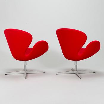 Arne Jacobsen, nojatuolipari, "Svanen" Fritz Hansen, Tanska.