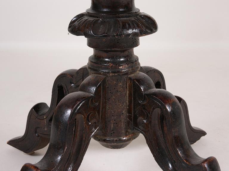 BORD, nyrokoko, 1800-talets andra hälft.