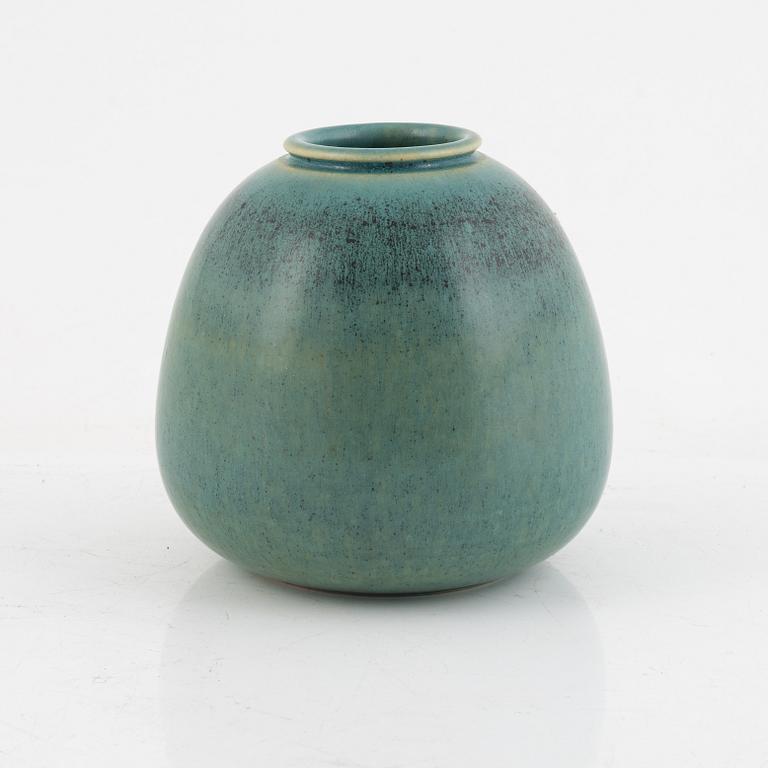 Eva Staehr-Nielsen, a stoneware vase, Saxbo, Denmark.